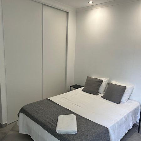 Old Town House Villa โลว์เล ภายนอก รูปภาพ
